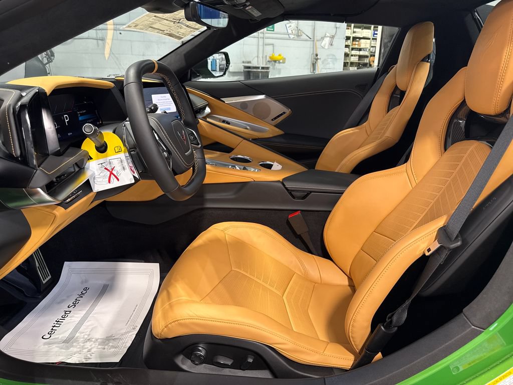New 2026 Chevrolet Corvette Stingray Premium Conv w/ Z51 Performance Package RWD image 32