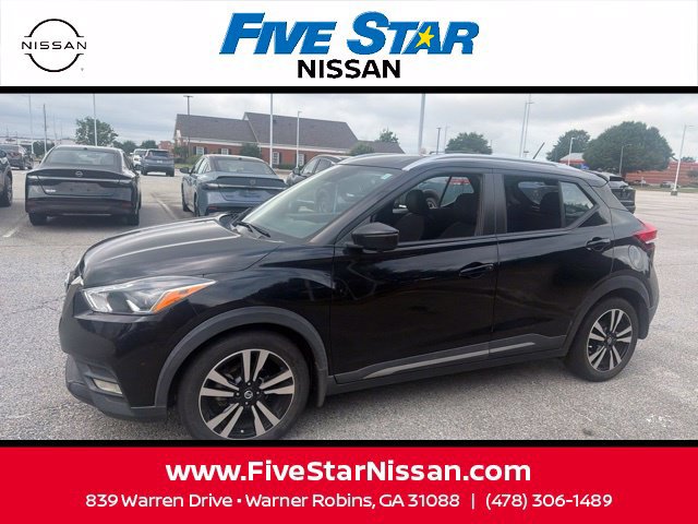 Used 2020 Nissan Kicks SR FWD image 24