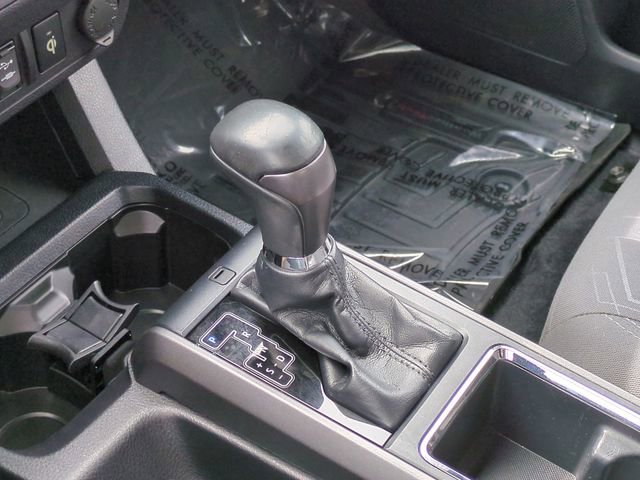 Used 2018 Toyota Tacoma TRD Sport image 19