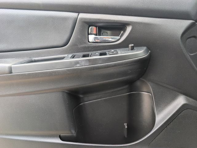 Used 2014 Subaru Crosstrek 2.0i Limited image 18