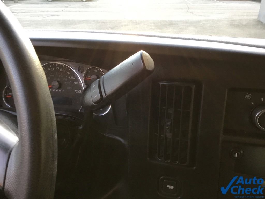 Used 2011 Chevrolet Express 3500 image 35