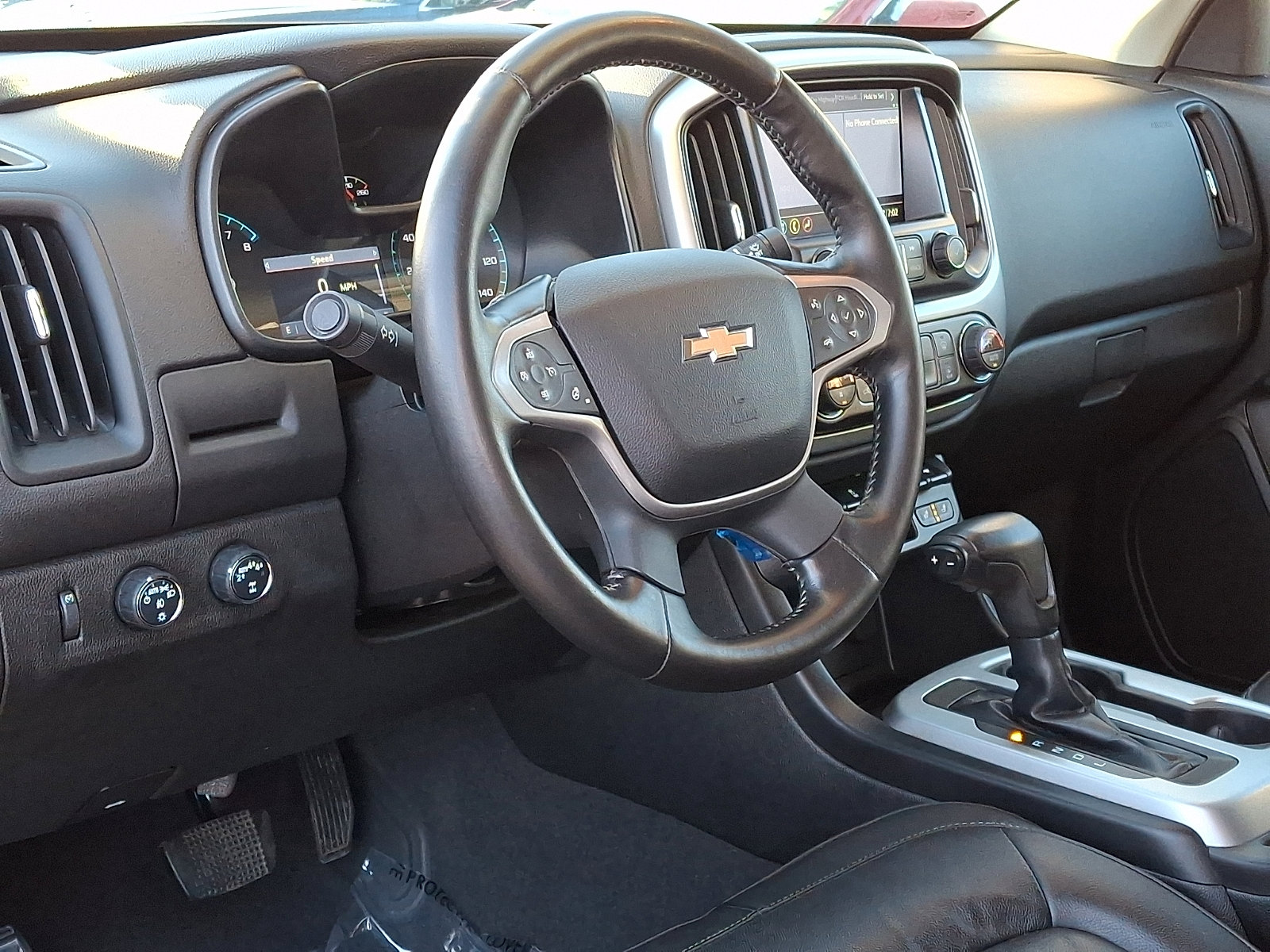 Used 2019 Chevrolet Colorado LT w/ Redline Special Edition image 13