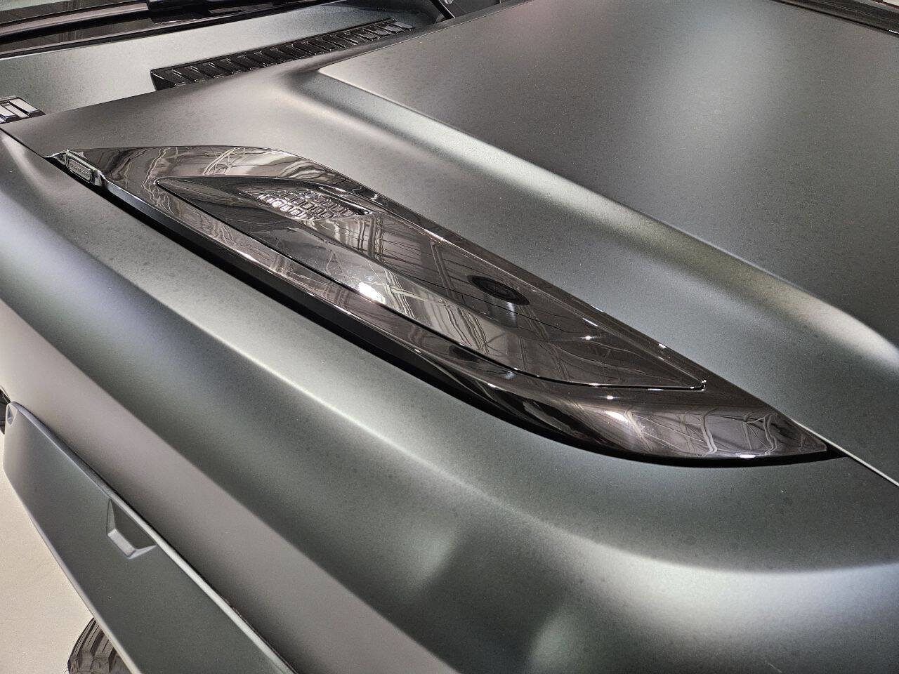 Used 2025 Land Rover Defender 110 V8 image 18