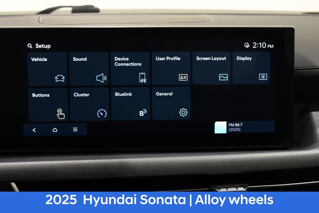 Certified 2025 Hyundai Sonata SE image 17