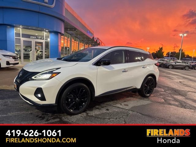 Used 2024 Nissan Murano SV w/ SV Midnight Edition Package AWD/4WD image 2