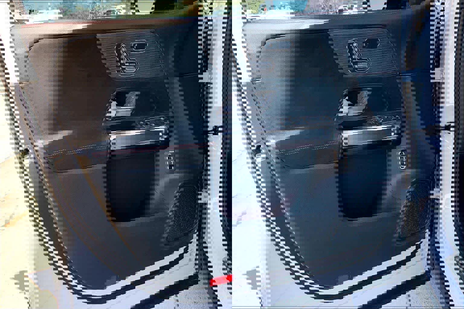 Used 2022 Mercedes-Benz GLB 250 image 18