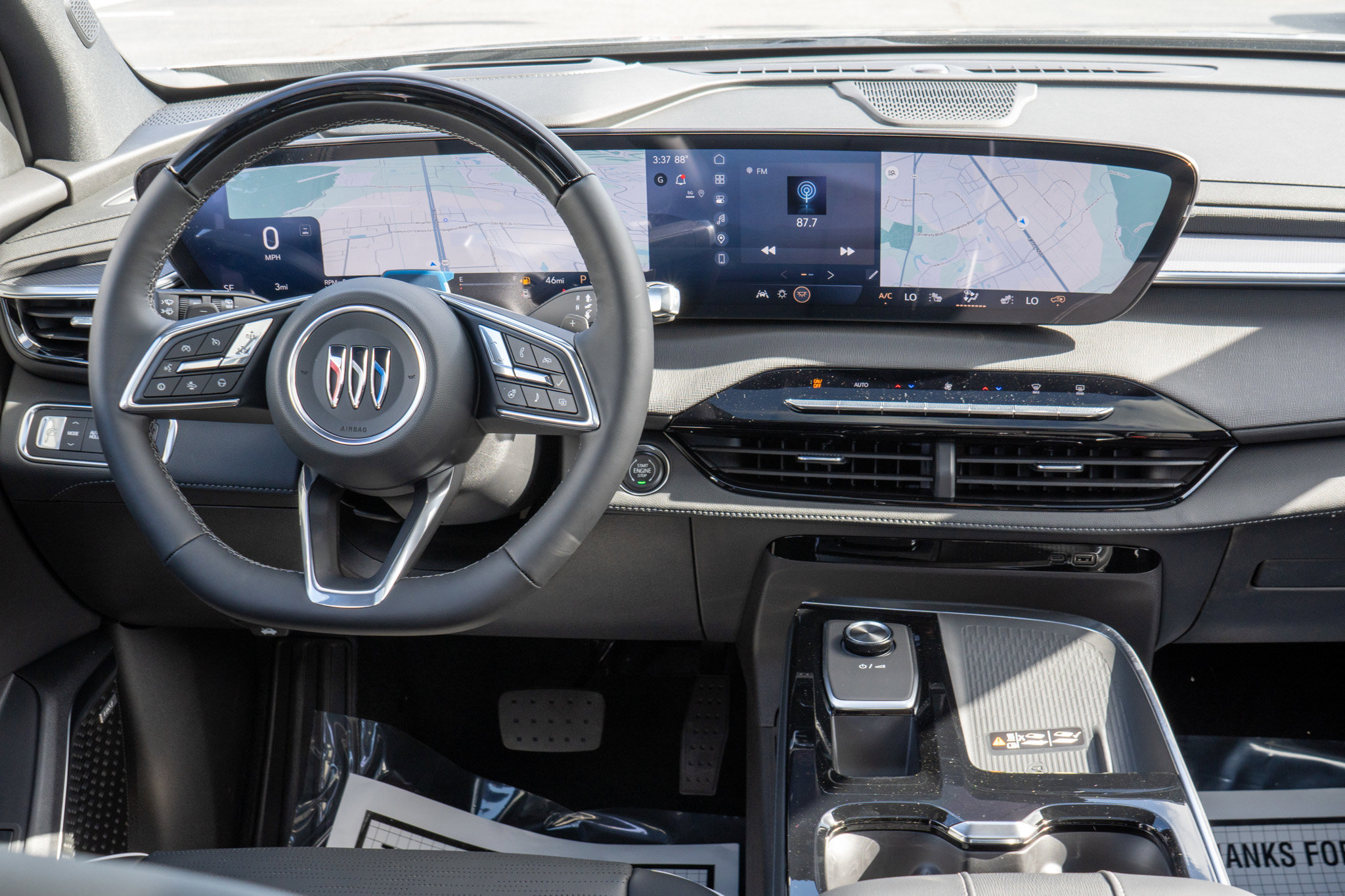 New 2026 Buick Enclave Sport Touring w/ Super Cruise Package image 11