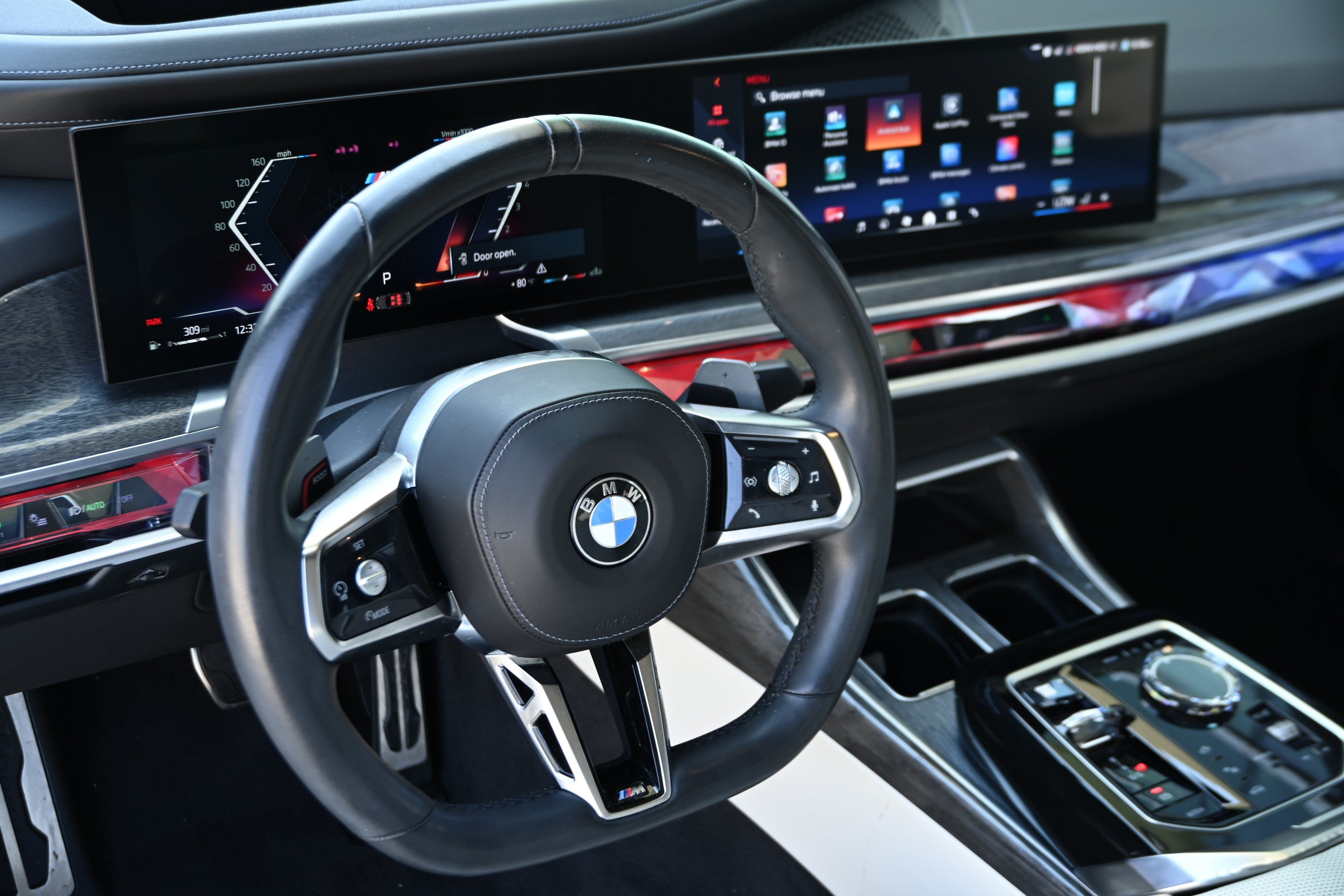Certified 2023 BMW 760i xDrive w/ Luxury Rear Seating Package AWD/4WD image 13
