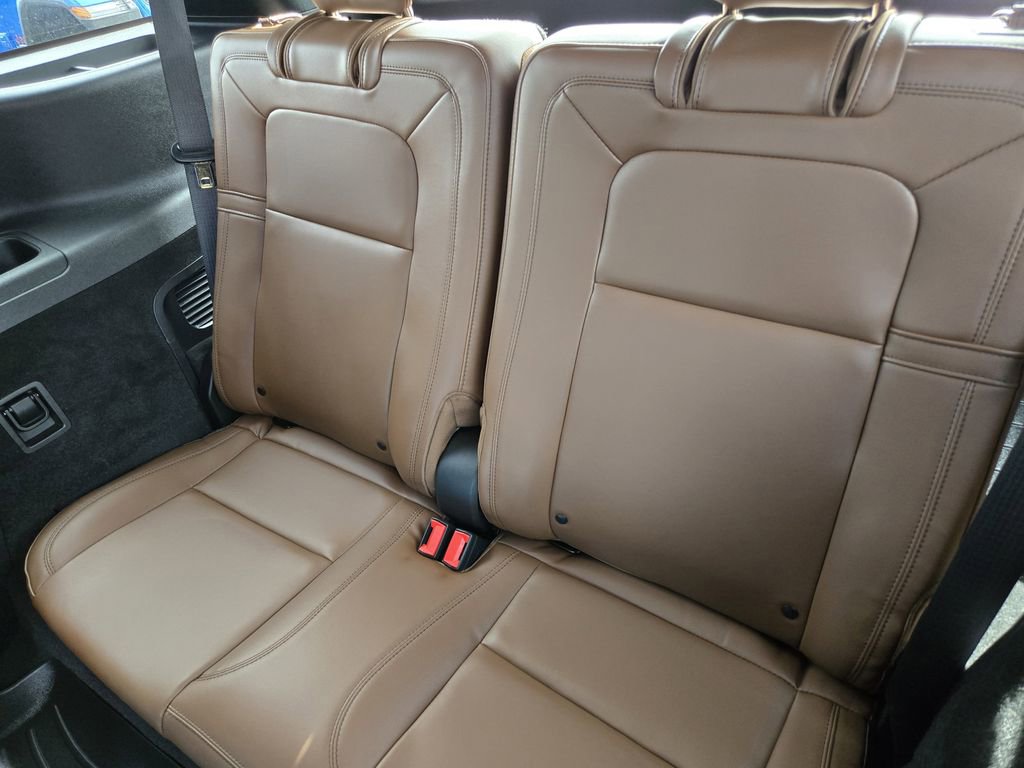 Used 2022 Lincoln Aviator Reserve w/ Equipment Group 201A image 19