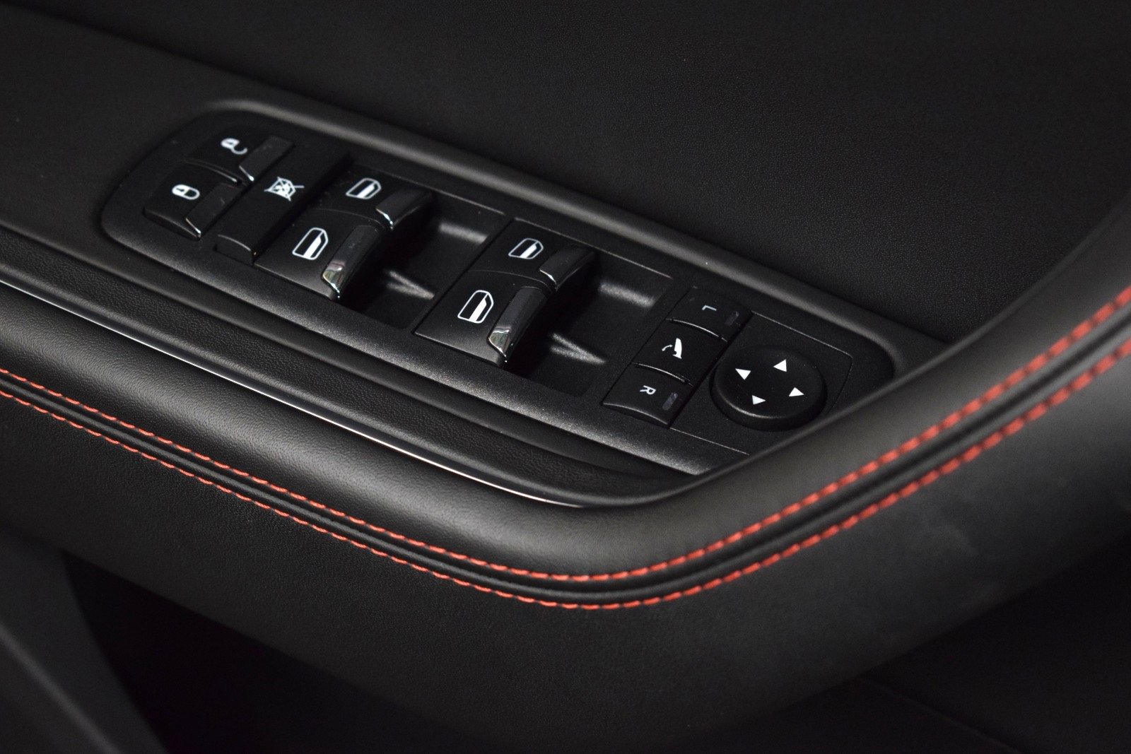 Certified 2022 Maserati Levante Modena image 36