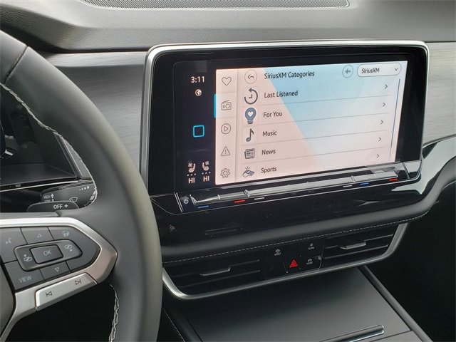 New 2026 Volkswagen Atlas Cross Sport SE image 10