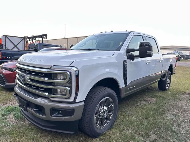 New 2026 Ford F250 King Ranch w/ FX4 Off-Road Package image 11