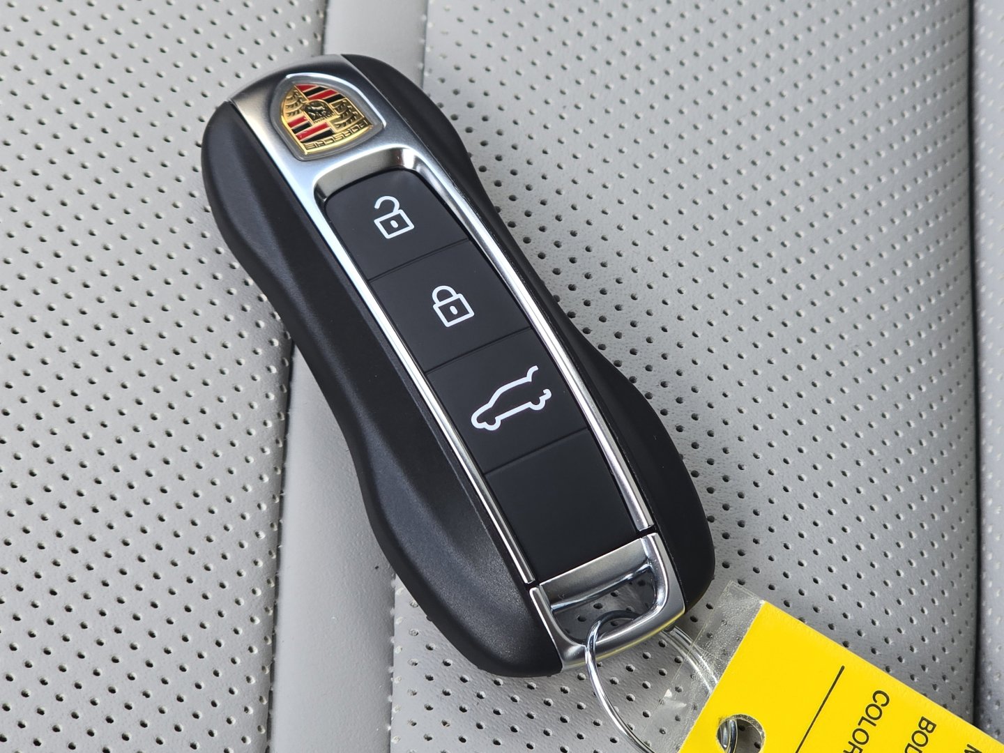Used 2026 Porsche Cayenne Coupe image 47