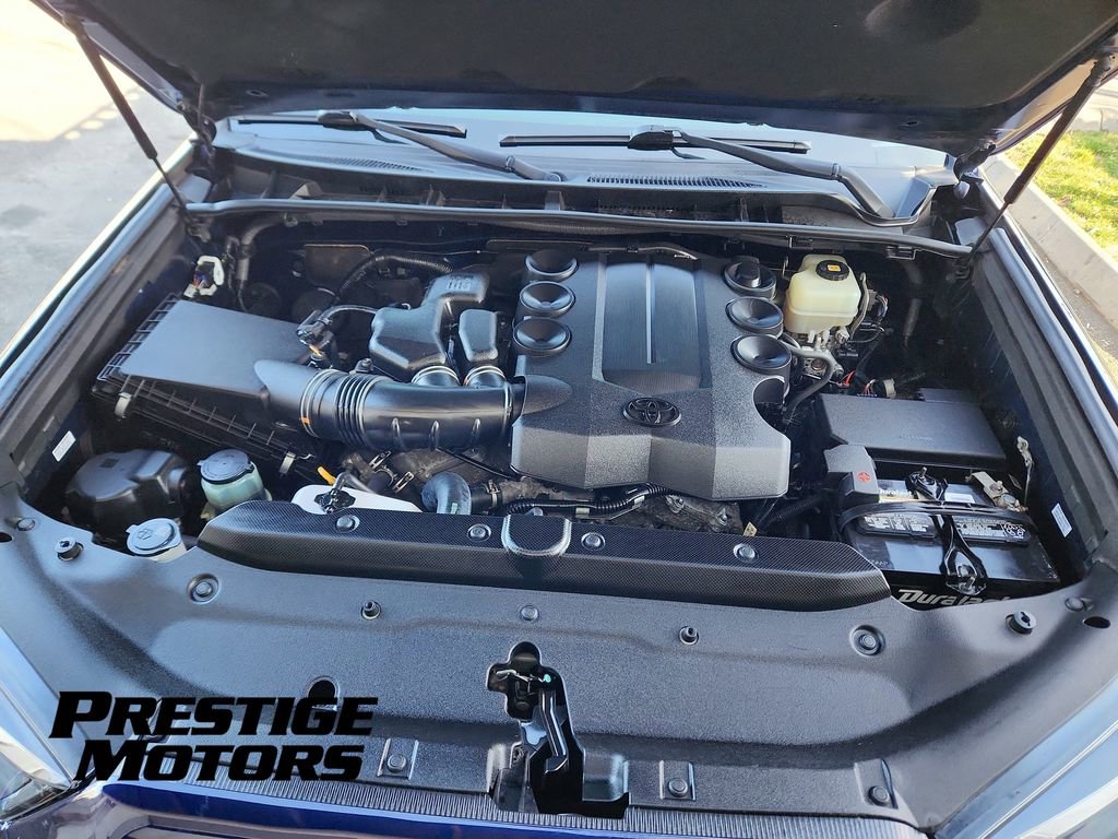 Used 2018 Toyota 4Runner Limited AWD/4WD image 35