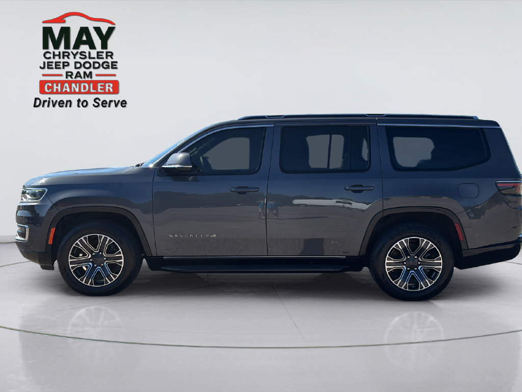 Used 2022 Jeep Wagoneer Series III RWD image 4