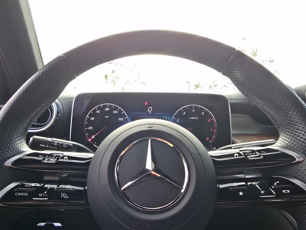 Certified 2024 Mercedes-Benz GLC 300 4MATIC image 29