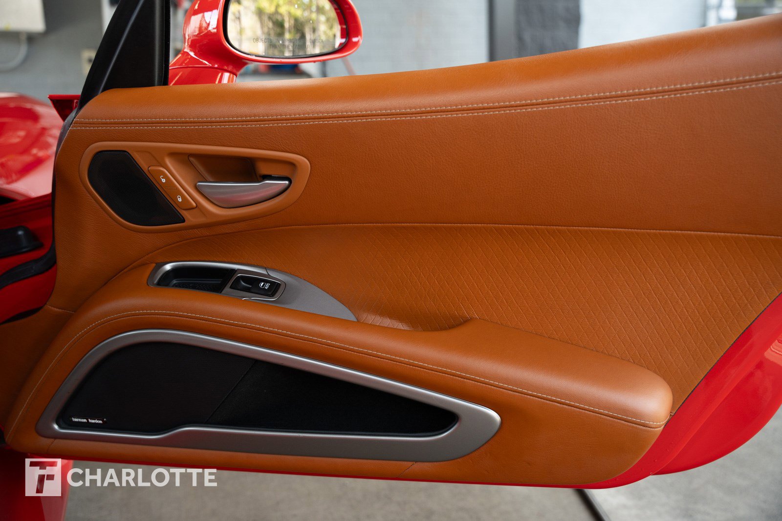 Used 2013 SRT Viper GTS w/ GTS Laguna Interior Pkg image 34