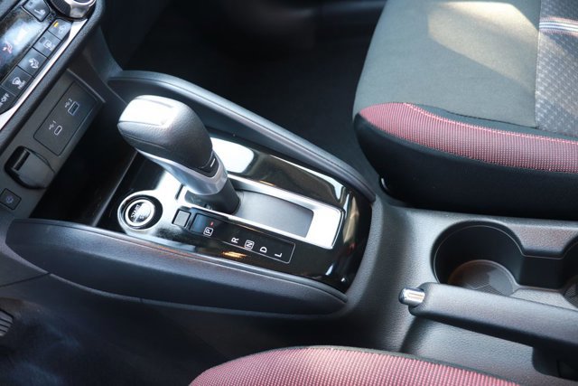 Used 2025 Nissan Versa SR w/ Trunk Package FWD image 17