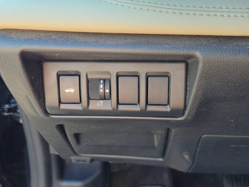 Used 2020 Subaru Legacy Limited w/ Popular Package #3 AWD/4WD image 25