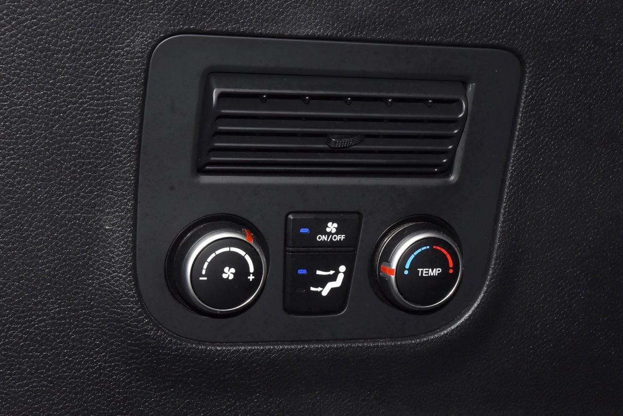 Used 2019 Hyundai Santa Fe XL FWD image 20