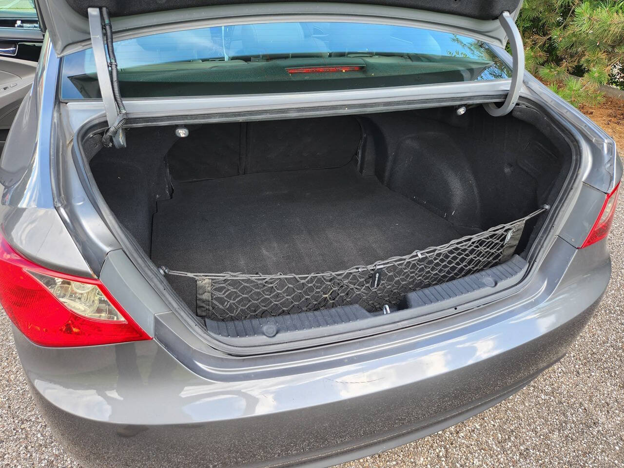 Used 2011 Hyundai Sonata Limited FWD image 26