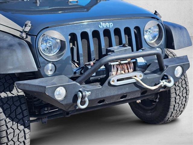 Used 2017 Jeep Wrangler Unlimited Sport w/ Connectivity Group AWD/4WD image 28