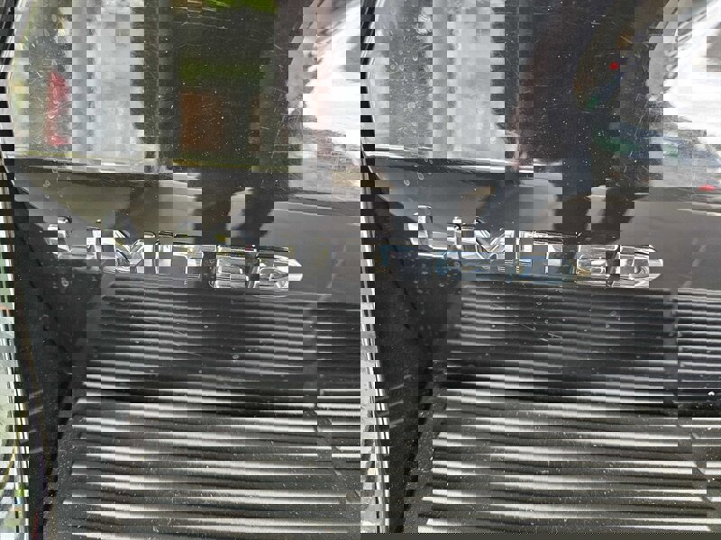 Used 2018 Ford Expedition Max Limited AWD/4WD image 40