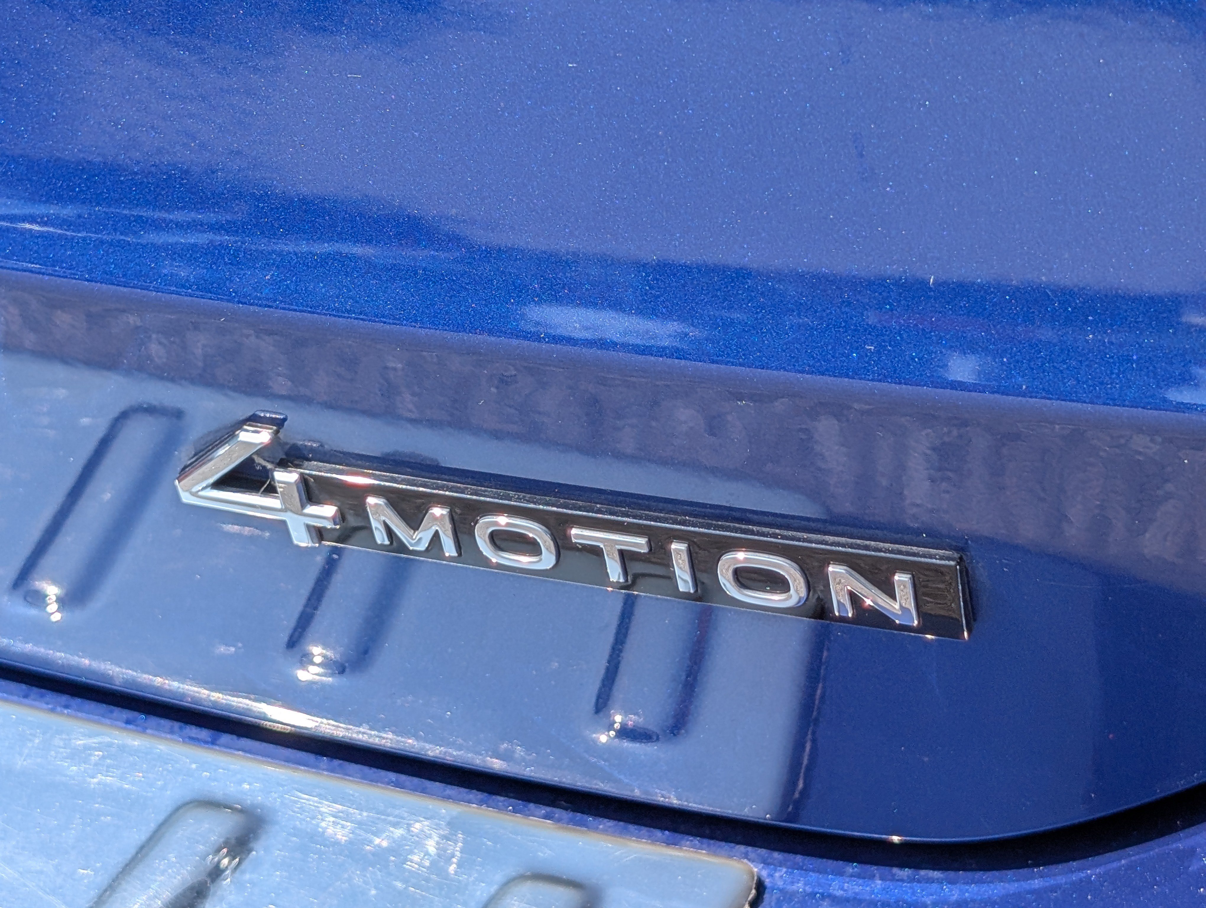 Used 2023 Volkswagen Taos S w/ Driver Assistance Package AWD/4WD image 9