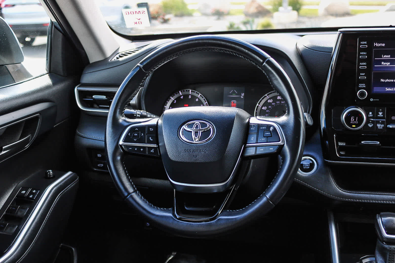 Used 2021 Toyota Highlander LE image 15