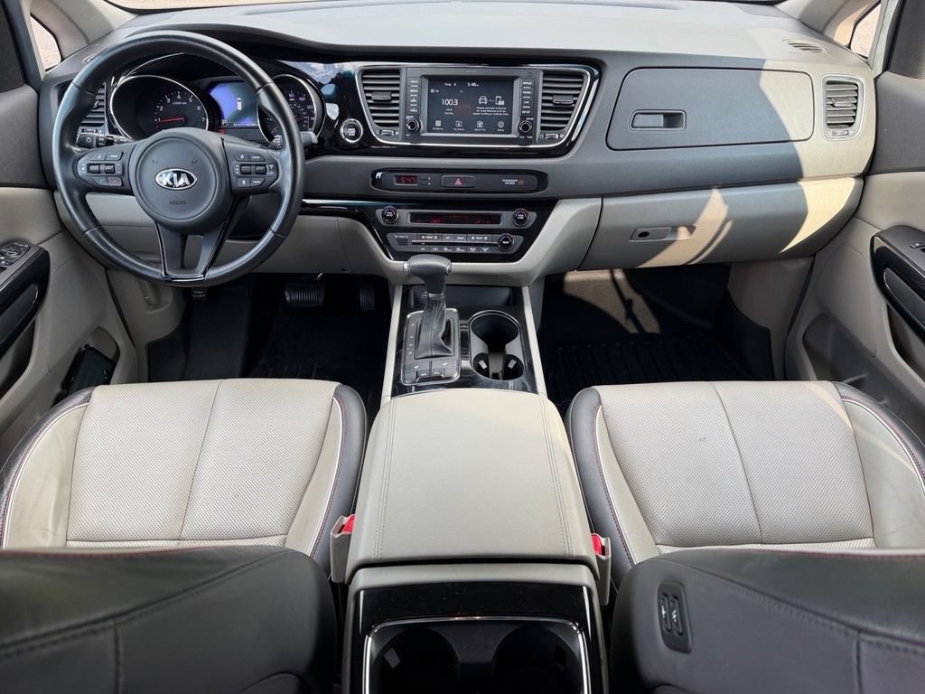 Used 2017 Kia Sedona EX FWD image 20
