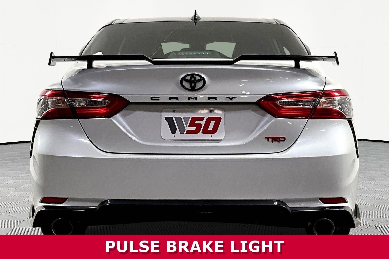 Used 2020 Toyota Camry TRD FWD image 5