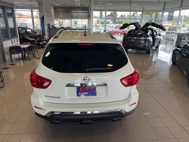 Used 2018 Nissan Pathfinder S image 7