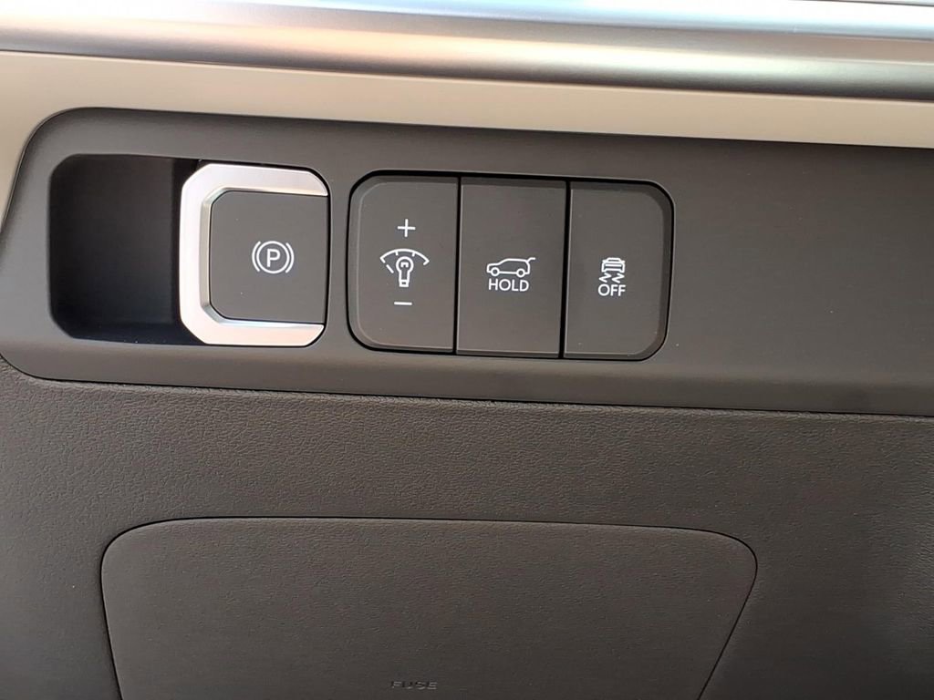 New 2026 Hyundai Santa Fe SE FWD image 17