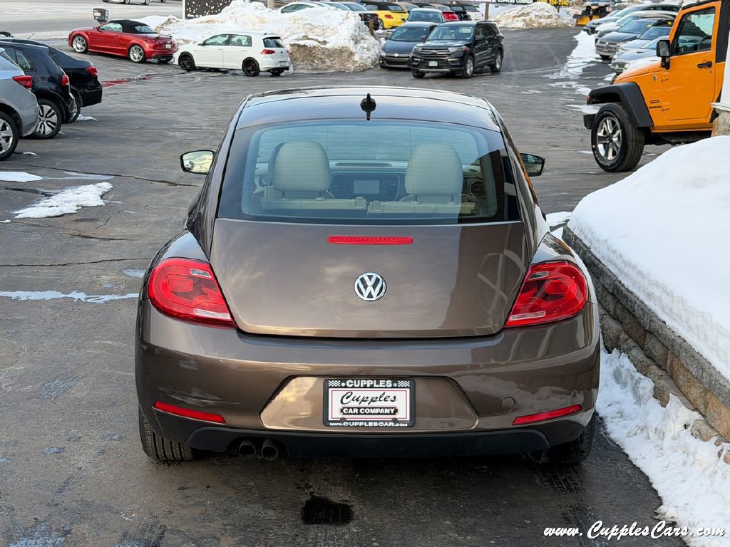 Used 2014 Volkswagen Beetle 1.8T image 10