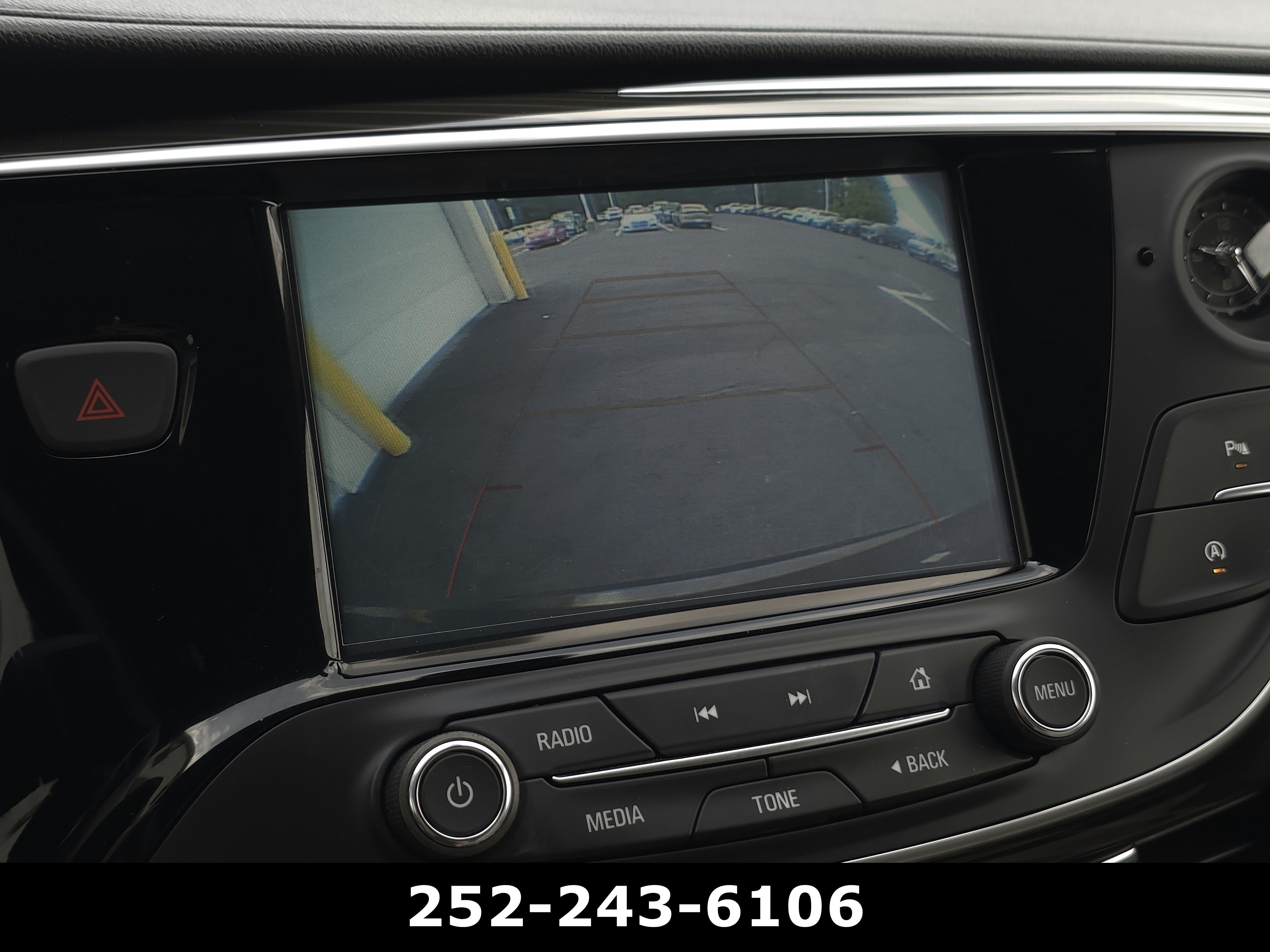 Used 2020 Buick Envision Essence FWD image 21