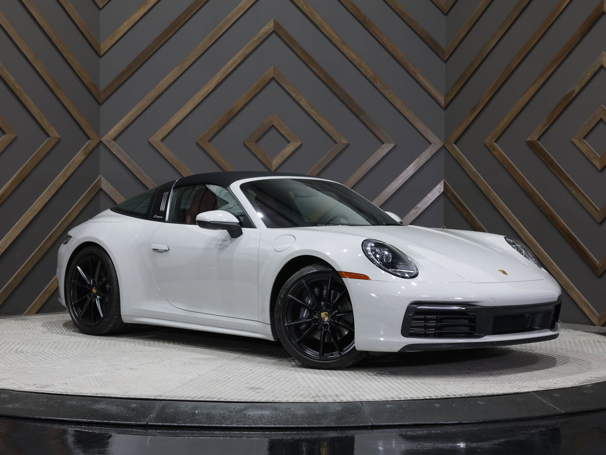 Used 2021 Porsche 911 Targa 4 image 10