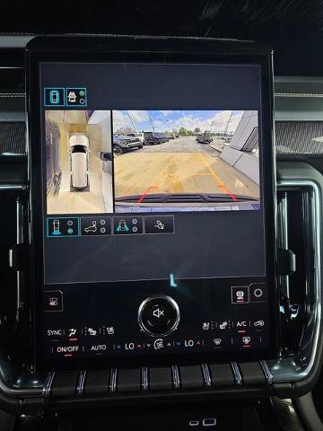 New 2026 GMC Yukon XL Elevation w/ Elevation Premium Package AWD/4WD image 34