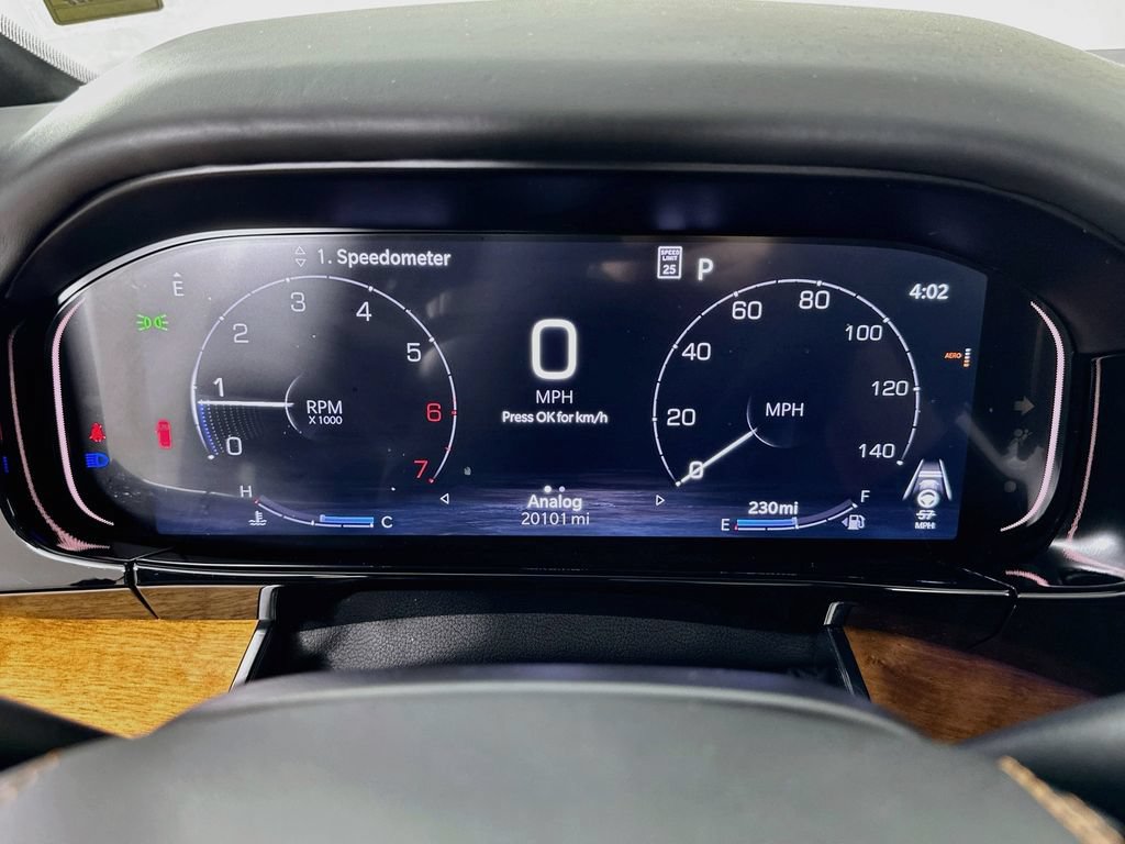 Used 2024 Jeep Grand Wagoneer L Series III AWD/4WD image 14