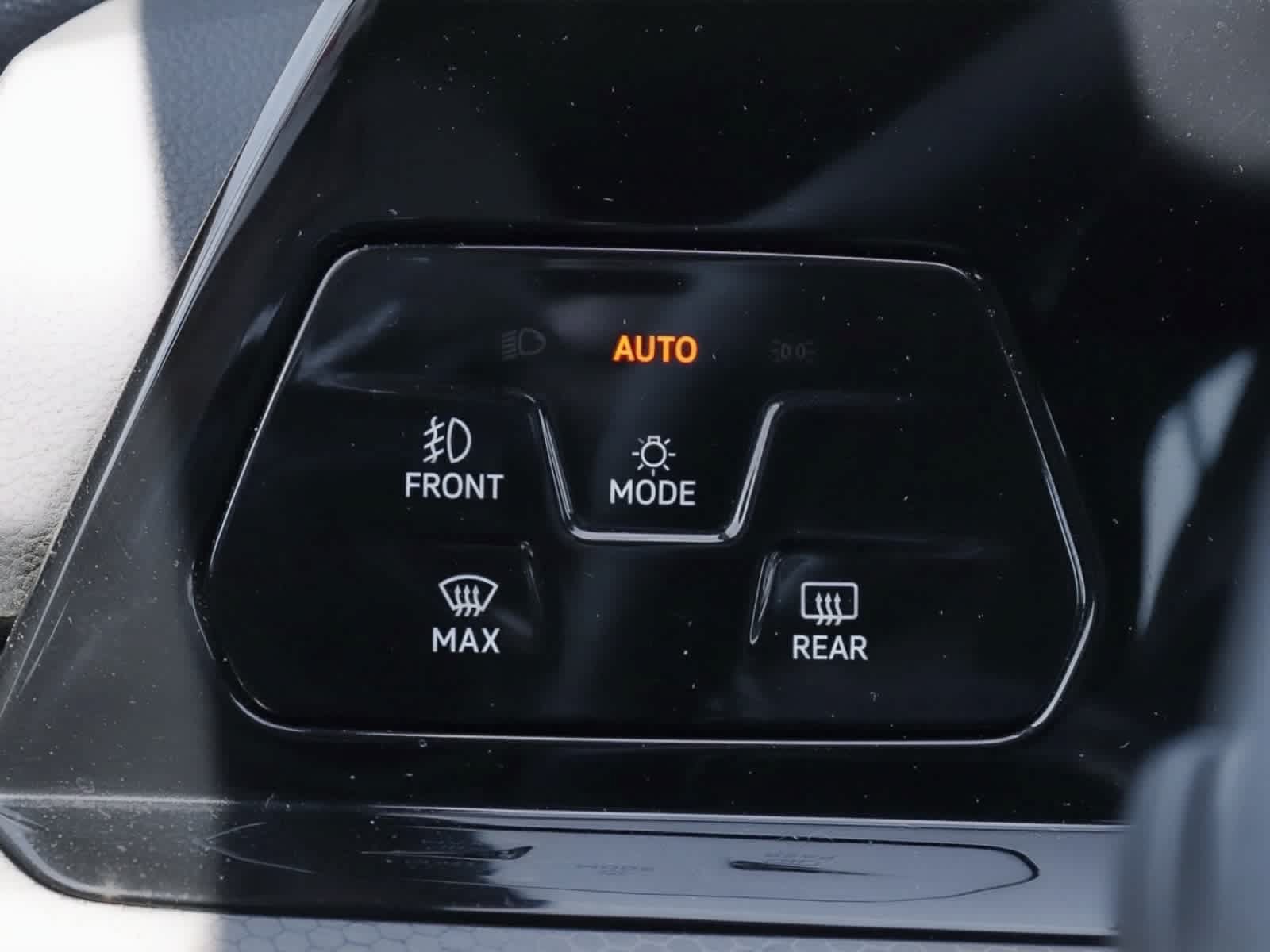Used 2024 Volkswagen GTI Autobahn FWD image 32