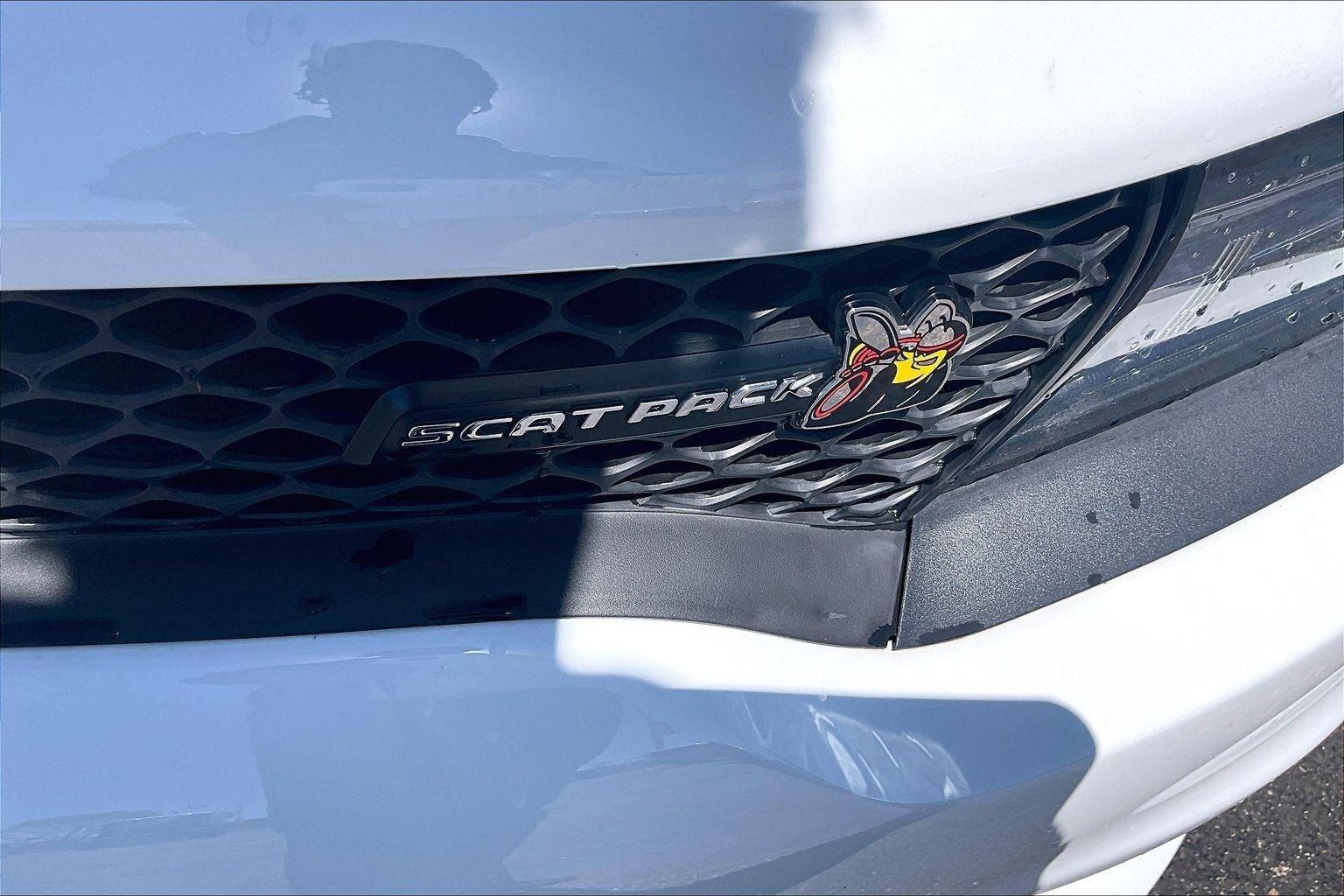 Used 2016 Dodge Charger R/T Scat Pack w/ Beats Audio Group RWD image 8