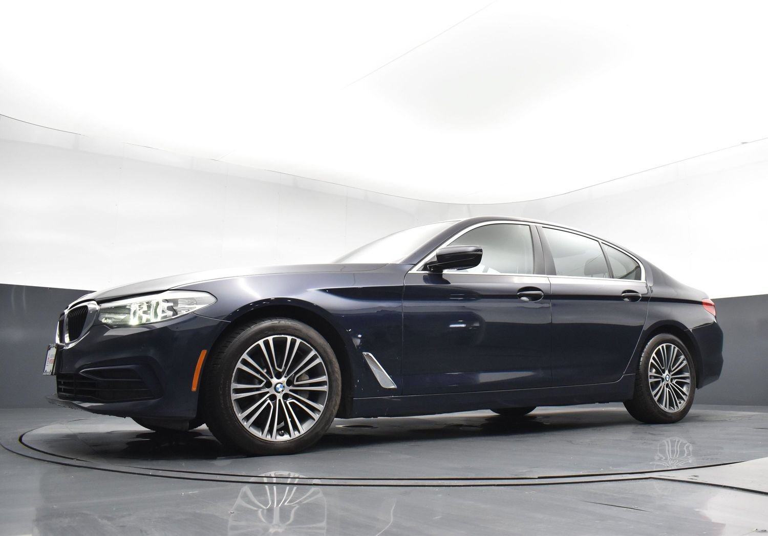 Used 2019 BMW 540i xDrive w/ Convenience Package AWD/4WD image 22