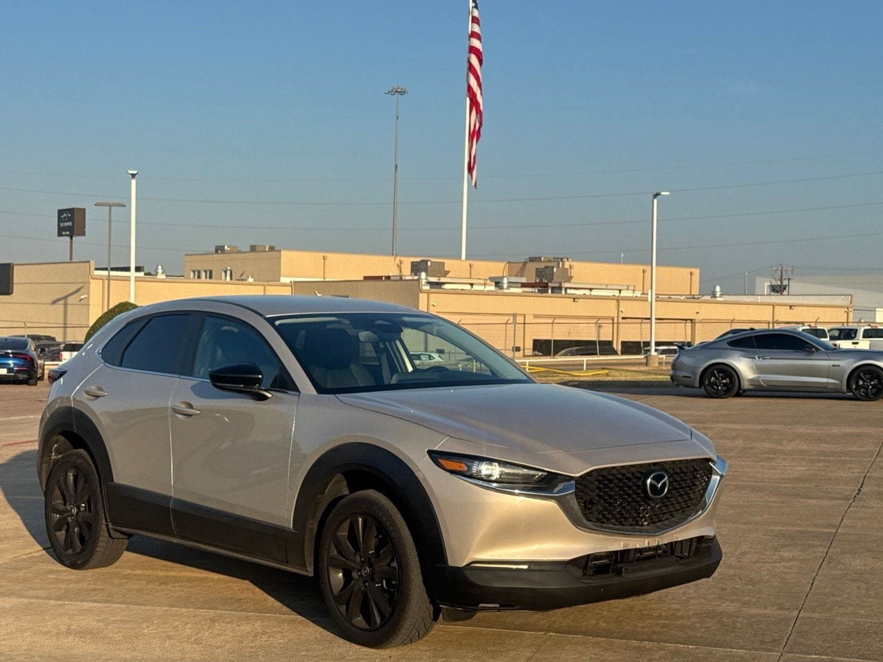 Used 2024 MAZDA CX-30 AWD 2.5 S w/ Select Sport Pkg image 2