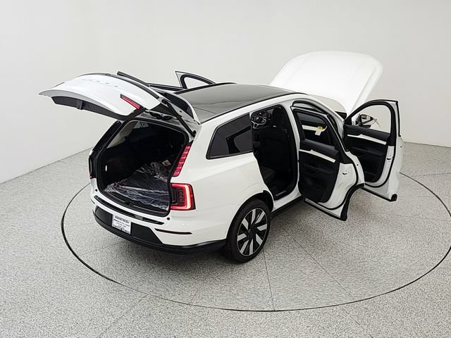 New 2026 Volvo EX90 Ultra AWD/4WD image 38