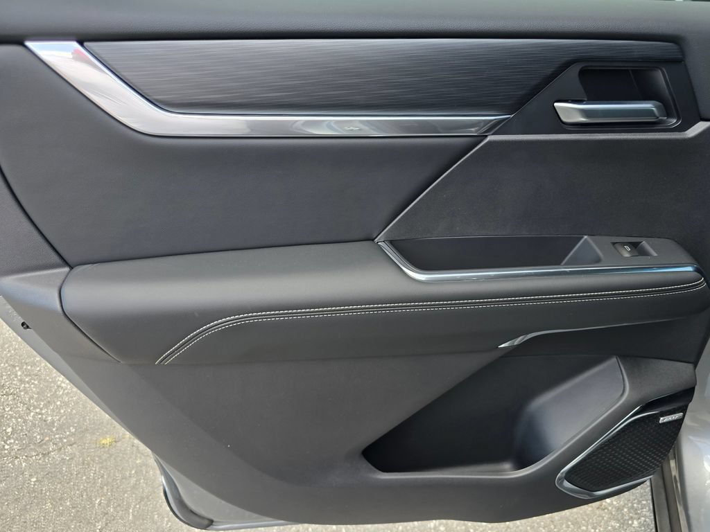 New 2026 GMC Acadia Elevation w/ Black Edition FWD image 38