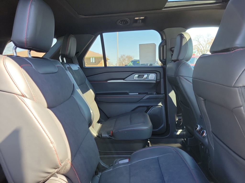 New 2026 Ford Explorer ST w/ Sun And Sound Package image 17