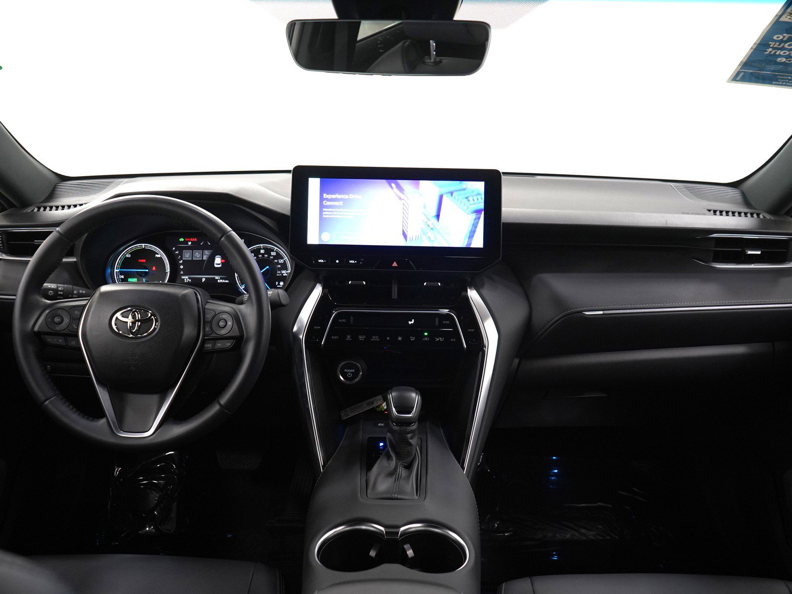 Used 2024 Toyota Venza Nightshade AWD/4WD image 13