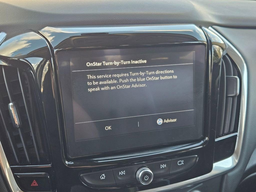 Used 2021 Chevrolet Traverse LT image 18