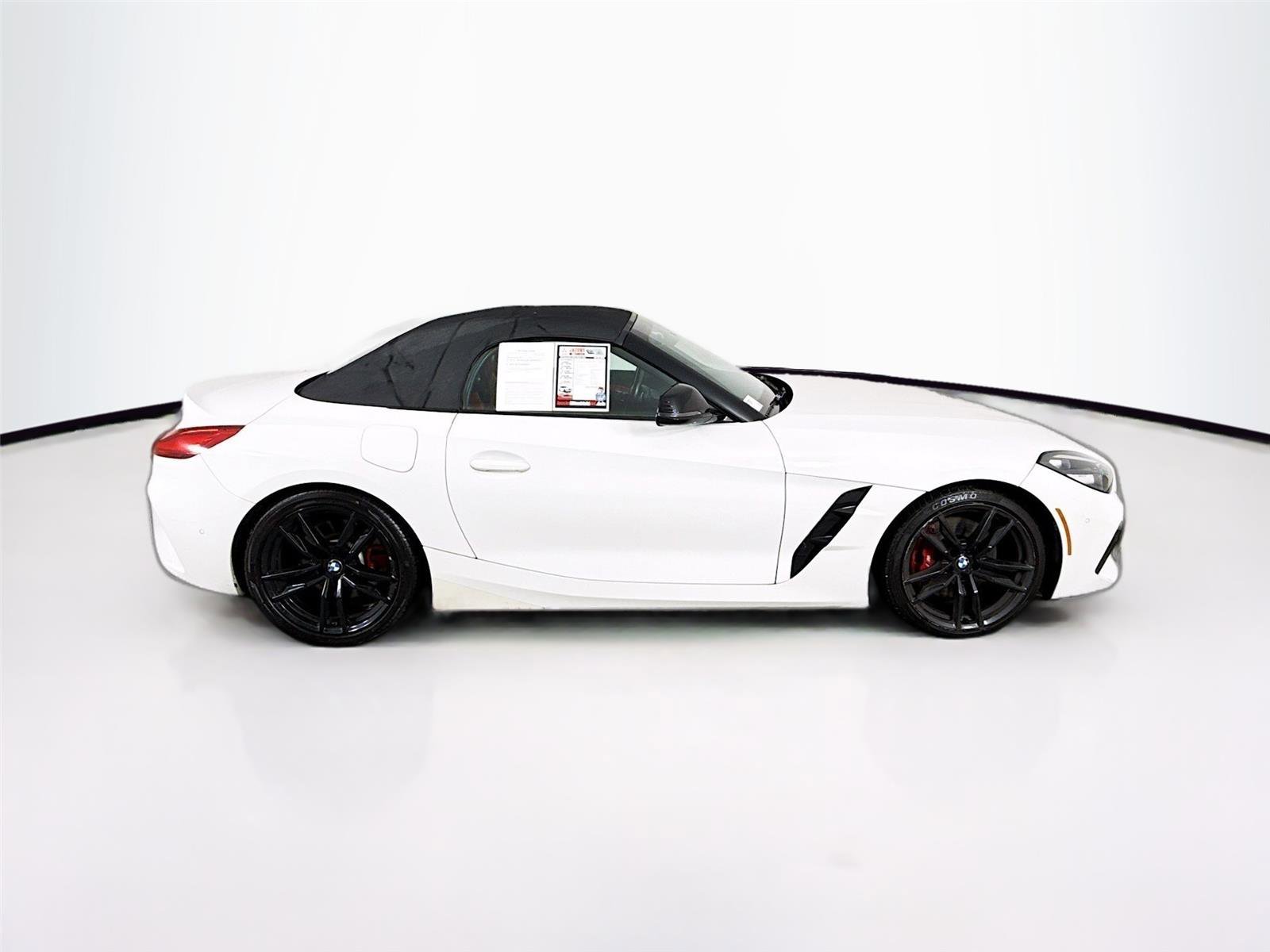 Used 2022 BMW Z4 sDrive30i w/ Dynamic Handling Package image 8