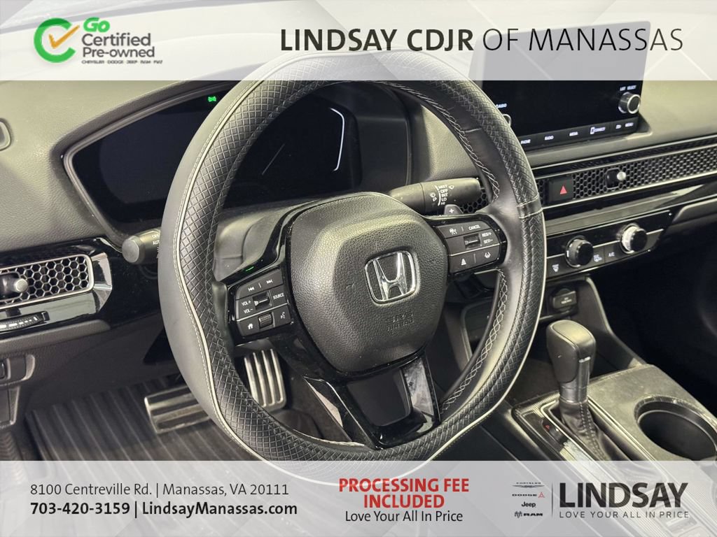Used 2025 Honda Civic Sport image 10