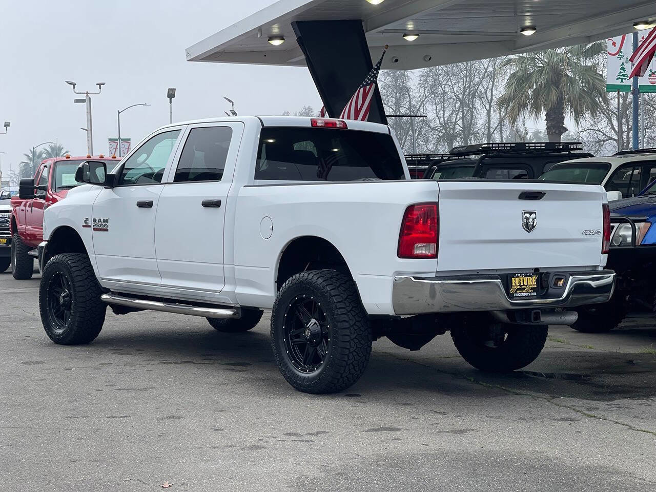 Used 2015 RAM 2500 Tradesman w/ Chrome Appearance Group image 5